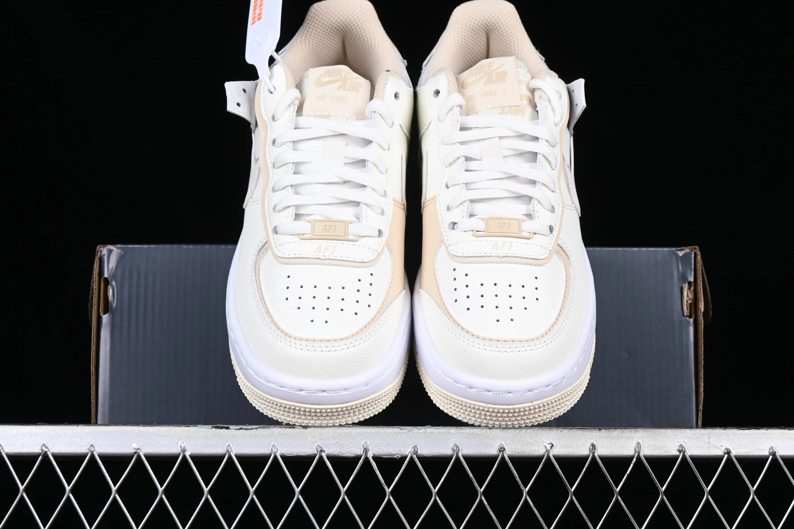All Categories Nk Air Force 1 Air Force Series Nk Air Force 1 Shadow Air Force Lightweight Increase Nk Air Force 1 Shadow Air Force One Lightweight Increase Low-top Versatile Sneakers FQ6871-111